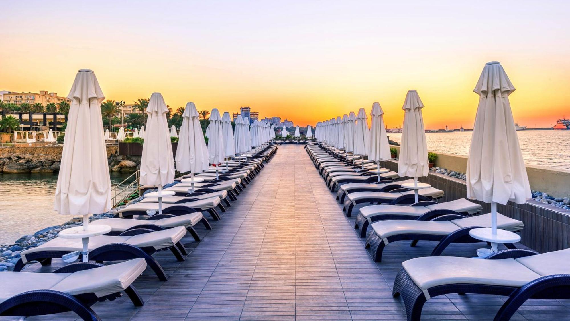 Vuni Palace Premium Kyrenia Hotel & Spa & Casino Beachfront Location ! Agios Nikolaos  外观 照片